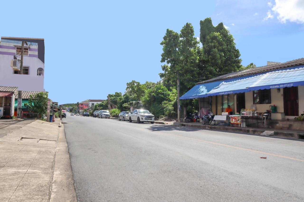 Oyo 747 Suwanna Hotel Krabi town Eksteriør bilde